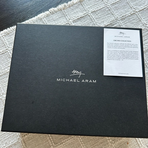 Michael Aram orchid collection frame 5x7 - Picture 2 of 4